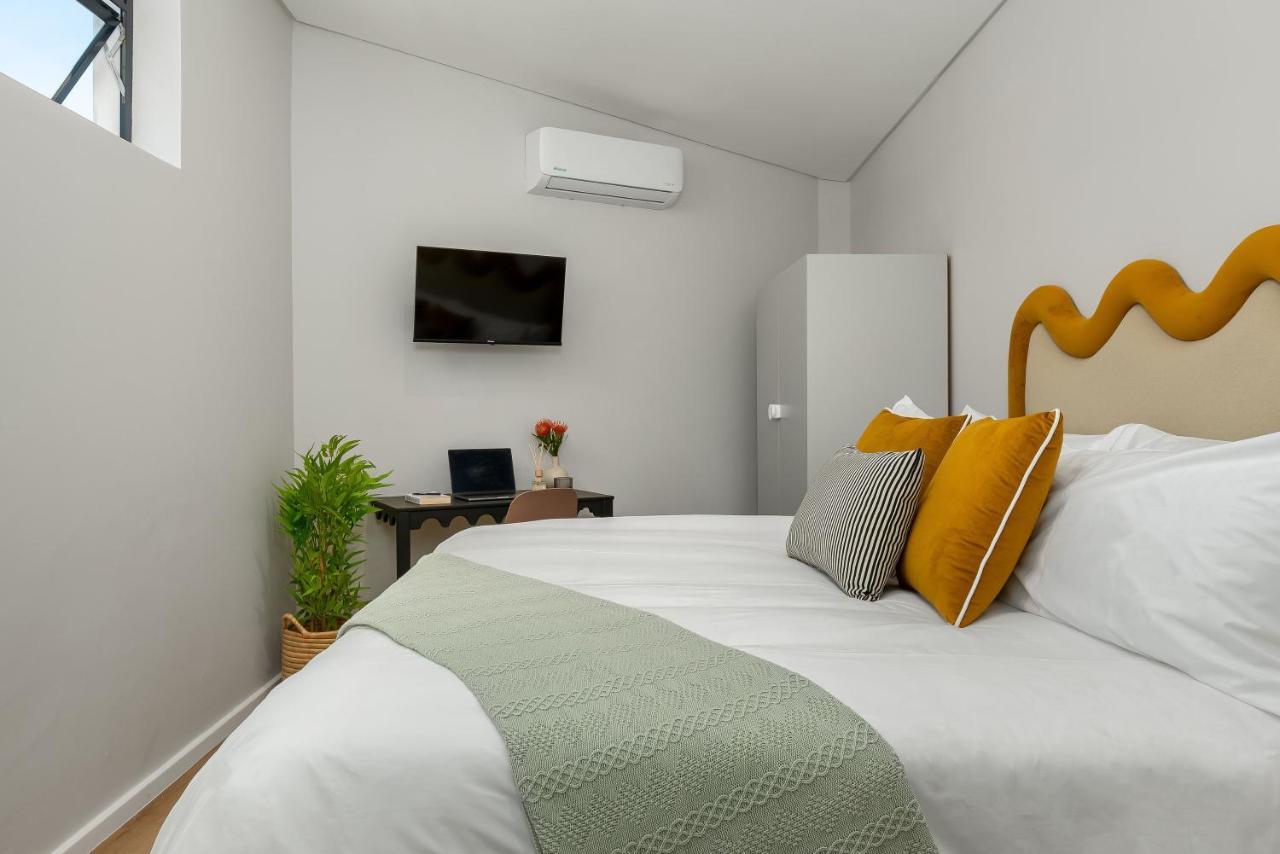 Neighbourgood 1St Crescent Hotel Kaapstad Buitenkant foto